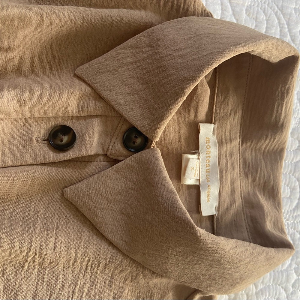 Monteau Crinkle Shirt Dress Tan Knee Length Roll Tab 3/4 Sleeves Size Small - Picture 6 of 14